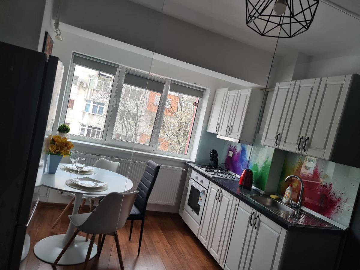 Mall Luxury Apartments Bacău Zewnętrze zdjęcie